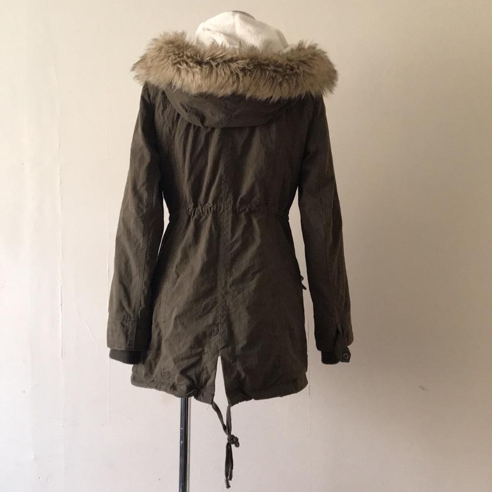 Cargo Coat - Picture 2 of 7